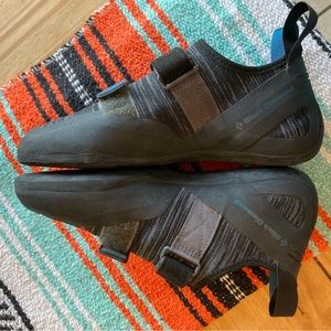 Nearly New BLACK DIAMOND Momentum Climbing Shoes 41.5